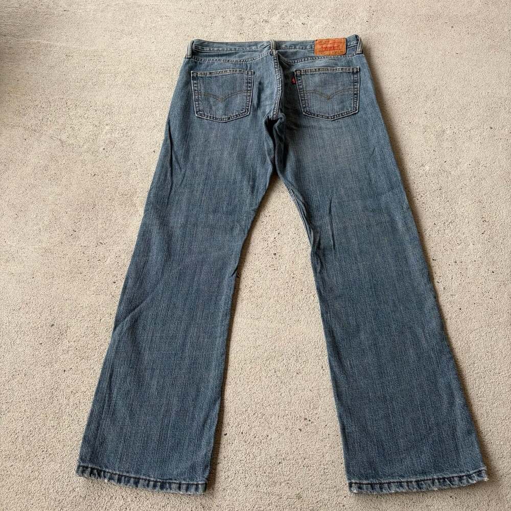 Levi's 514 Straight Jeans Size 34x32 Blue Denim